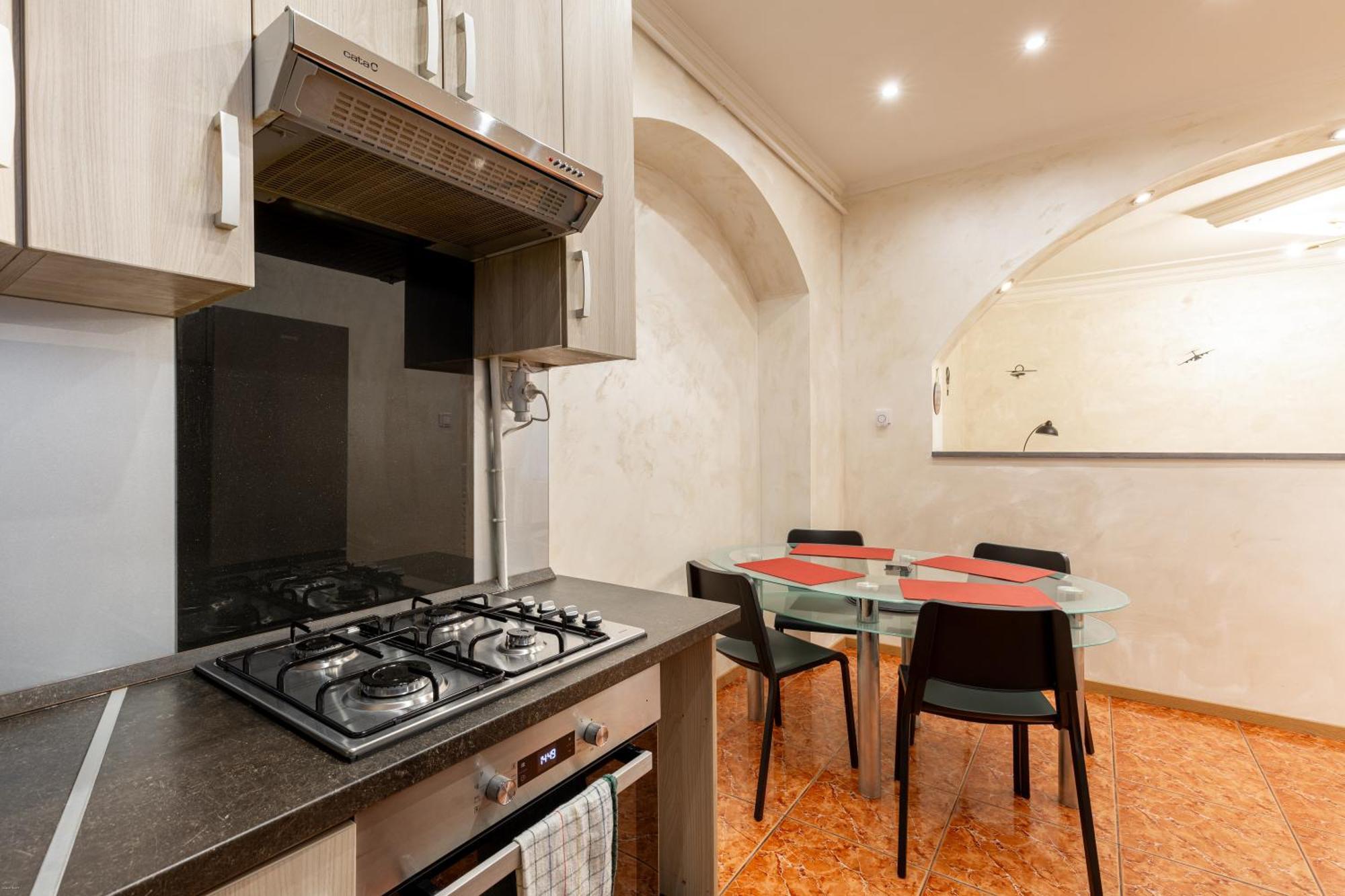 Mari&Emi Flat In Corvin Apartment Budapest Ngoại thất bức ảnh